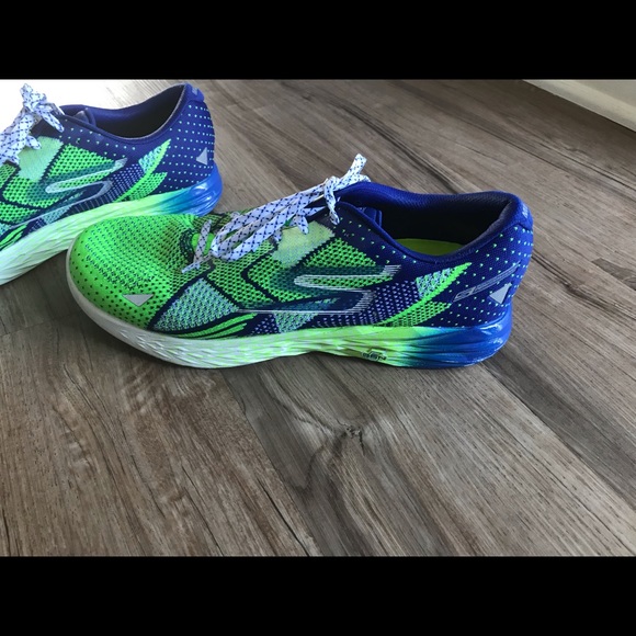 skechers on the go trainers